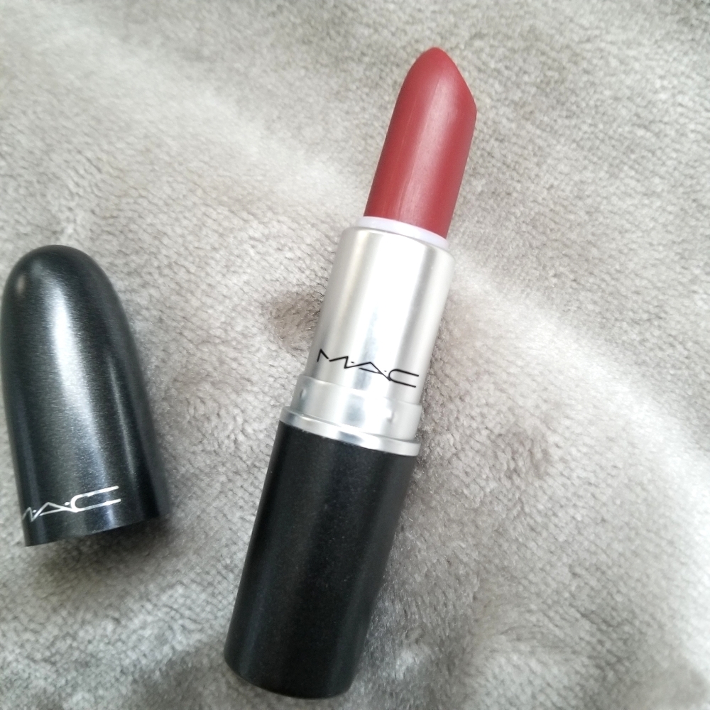 Diva MAC Lipstick